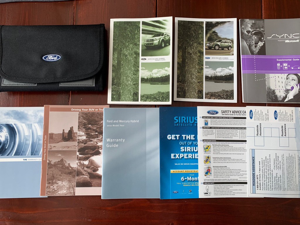Picture of: Ford Escape Hybrid Owners Manual Set With Case &amp; Sync