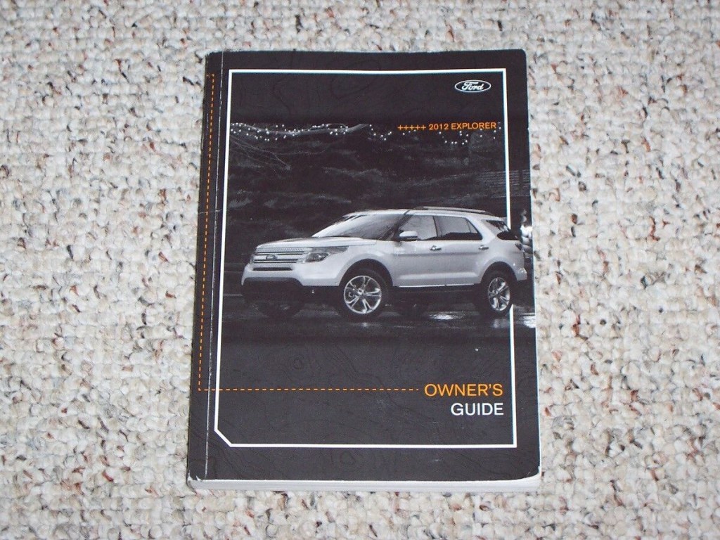 Picture of: Ford Explorer SUV Owner Owner’s Manual User Guide XLT Limited .L