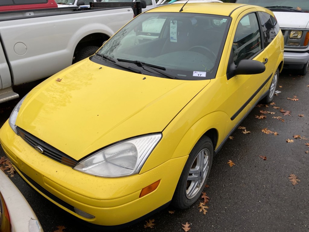 Picture of: FORD FOCUS ZX, DR HATCHBACK, YELLOW, VIN