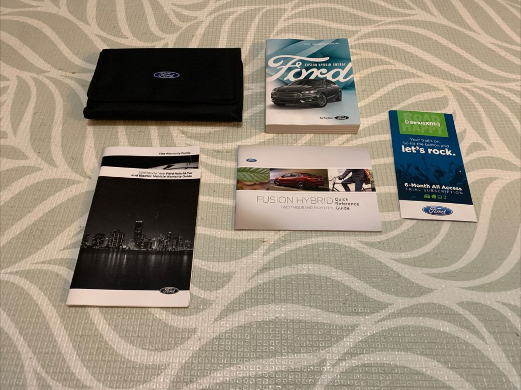 Picture of: Ford Fusion Hybrid Owners Manual With Case OEM Free Shipping