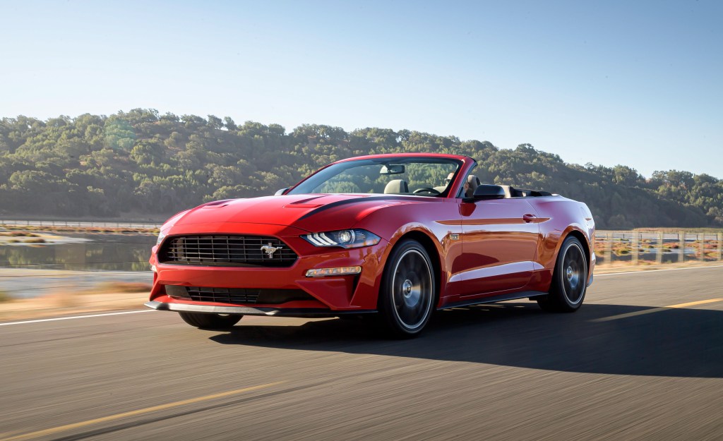 Picture of: Ford Mustang Review, Pricing, and Specs
