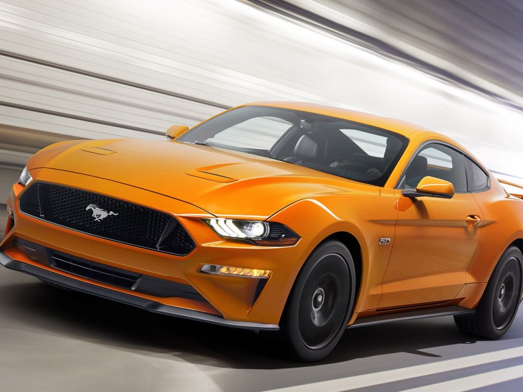 Picture of: Ford Mustang Specs – Mustang GT Horsepower, -6