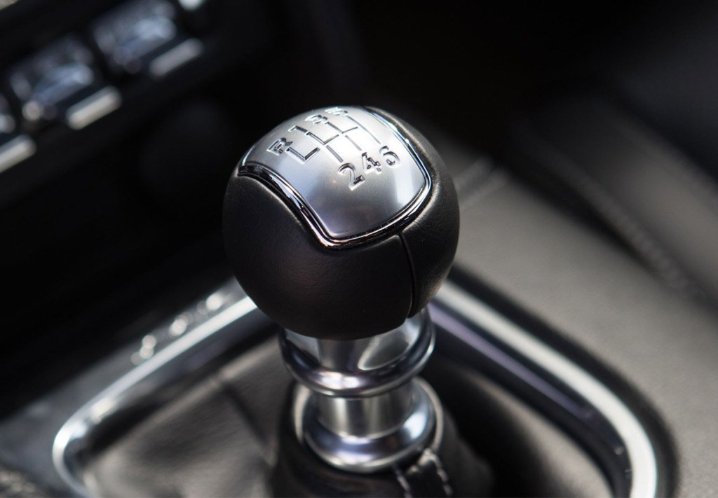 Picture of: Ford Patents Manual Transmission with No Clutch Pedal