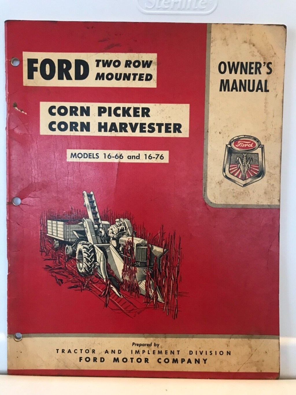 Picture of: Ford Two Row Mounted Corn Picker Harvester – & – Owner’s Manual  Original