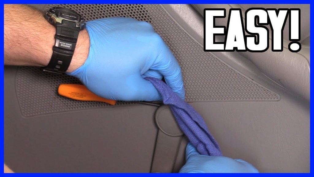 Picture of: How to Remove and Install a Manual Window Crank on Any Car  EASY!