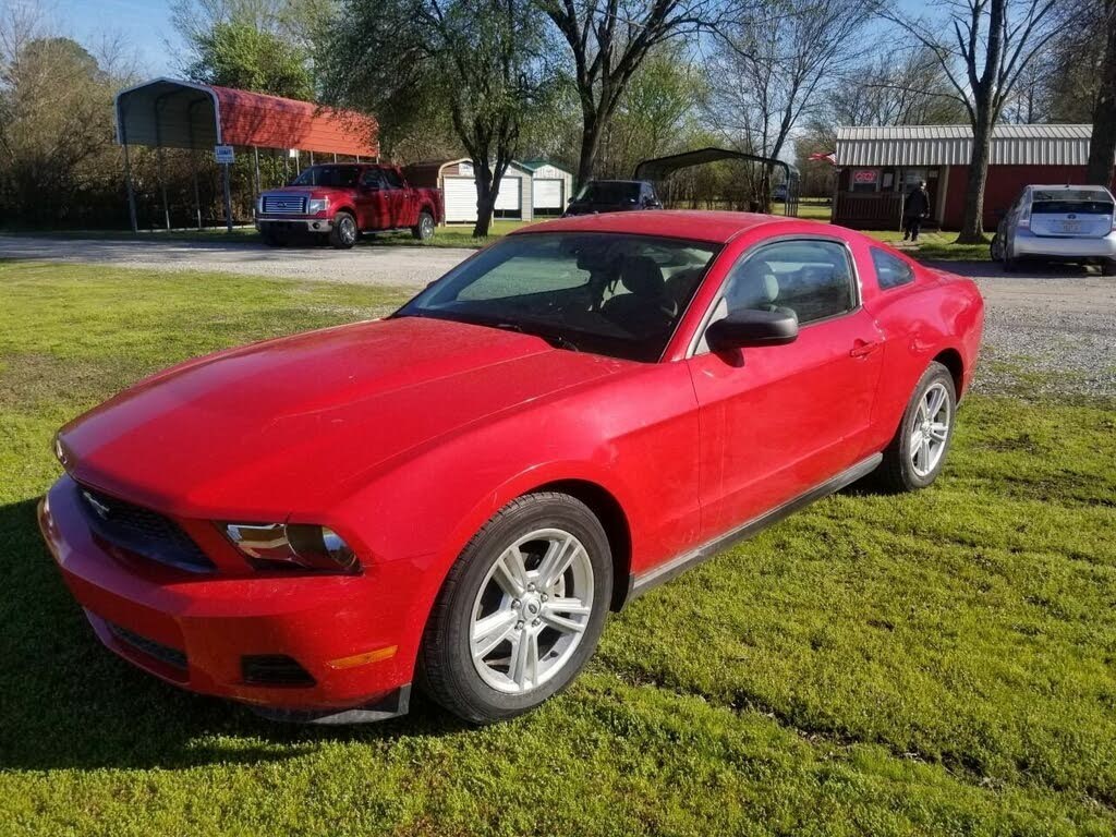 Picture of: Used  Ford Mustang V Coupe RWD for Sale (with Photos) – CarGurus