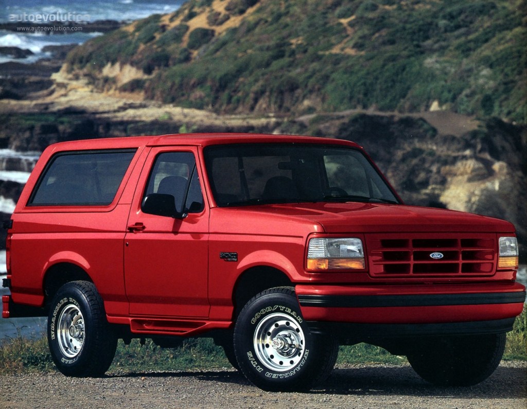 Picture of: FORD Bronco Specs & Photos – , , , ,