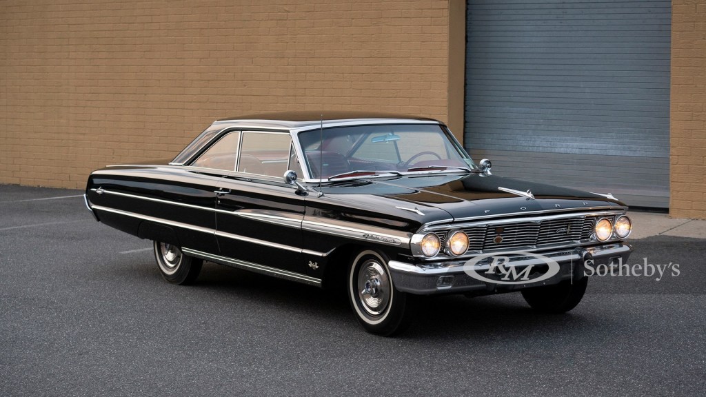 Picture of: Ford Galaxie –  XL ‘R-Code’  Classic Driver Market