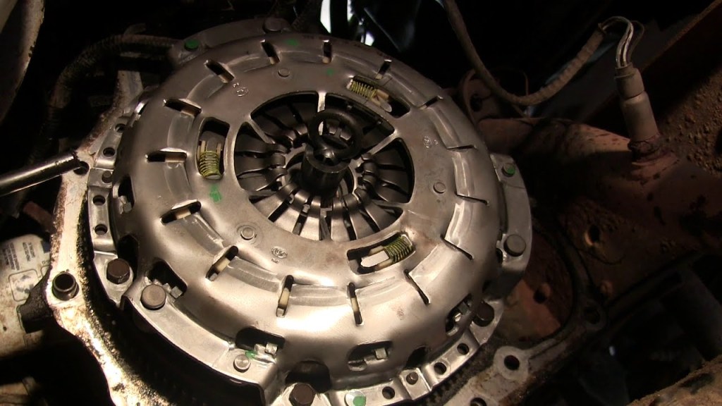 Picture of: Ford Ranger Clutch Installation